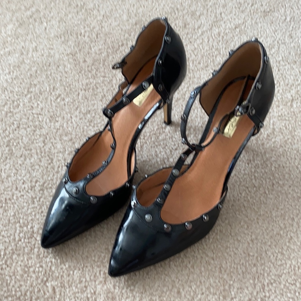 Women’s high heel patent leather shoes